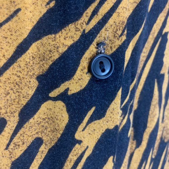 19th Avenue Tiger Print Button-Up Short-Sleeve Blouse - Picture 5 of 5